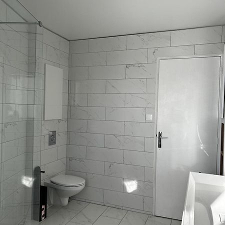 Bel Appartement Тулон Екстериор снимка
