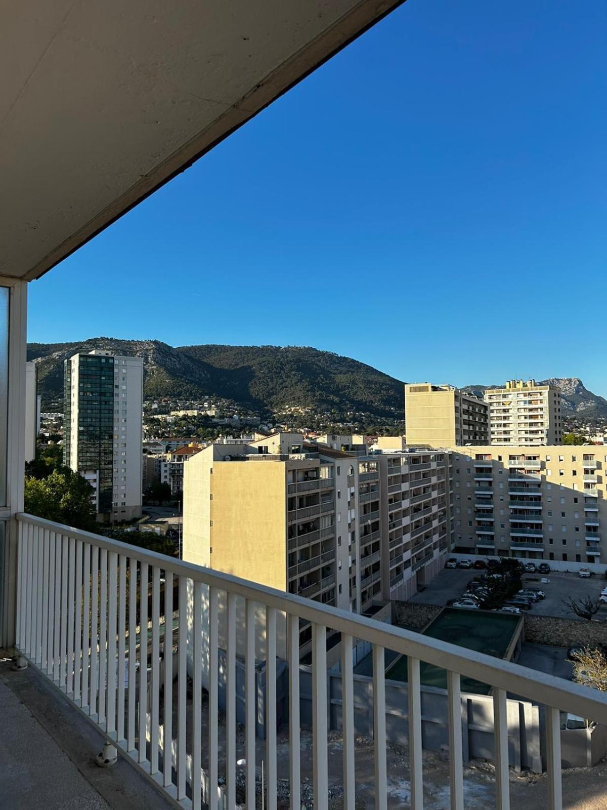Bel Appartement Тулон Екстериор снимка
